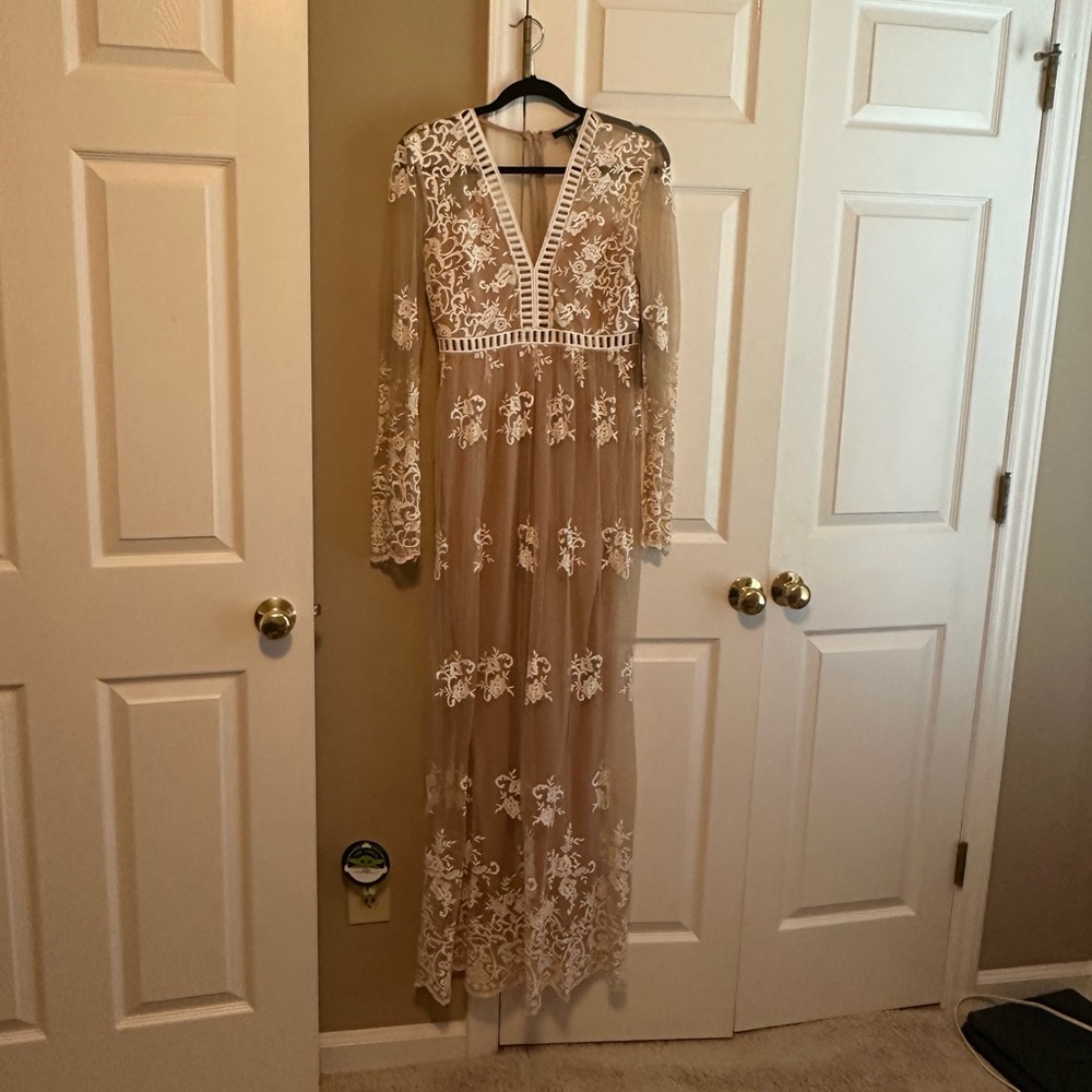 Forever 21 Nude Sheer Lace Long Sleeve Maxi Dress with White Embroidery